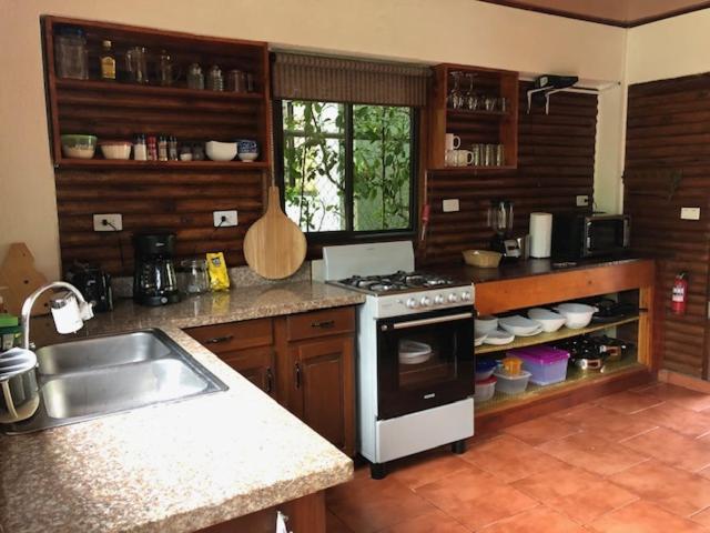 Casa Toucan Mit Privat Pool Near Np Ballena Uvita Kültér fotó